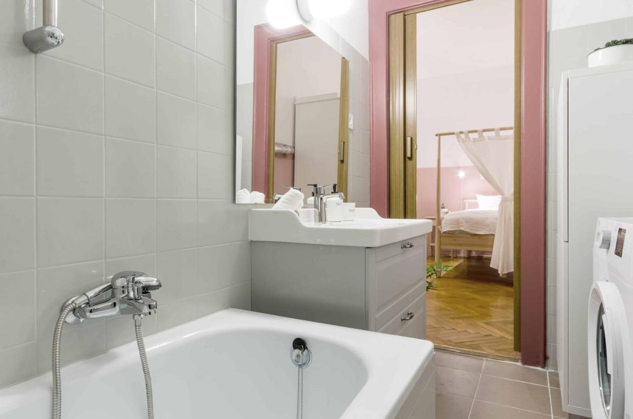 Okra Apartment Budapest Eksteriør bilde
